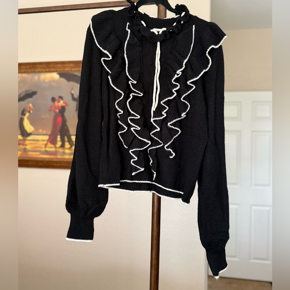 Stellah Tipping Ruffle Knit Sweater - Picture 5 of 10